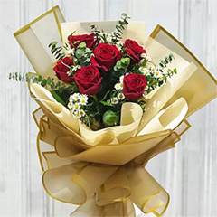 Designer Red Roses Bouquet - Send Gifts to Sharjah