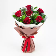 Bunch of Beautiful 6 Red Rose : Valentines Gift Hampers to Dubai
